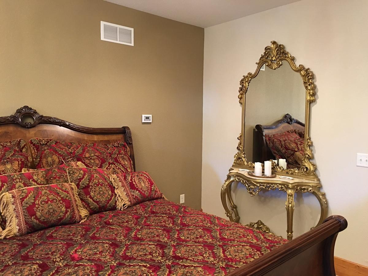 Attwood House Bed And Breakfast Near Manhattan, Ks Randolph エクステリア 写真
