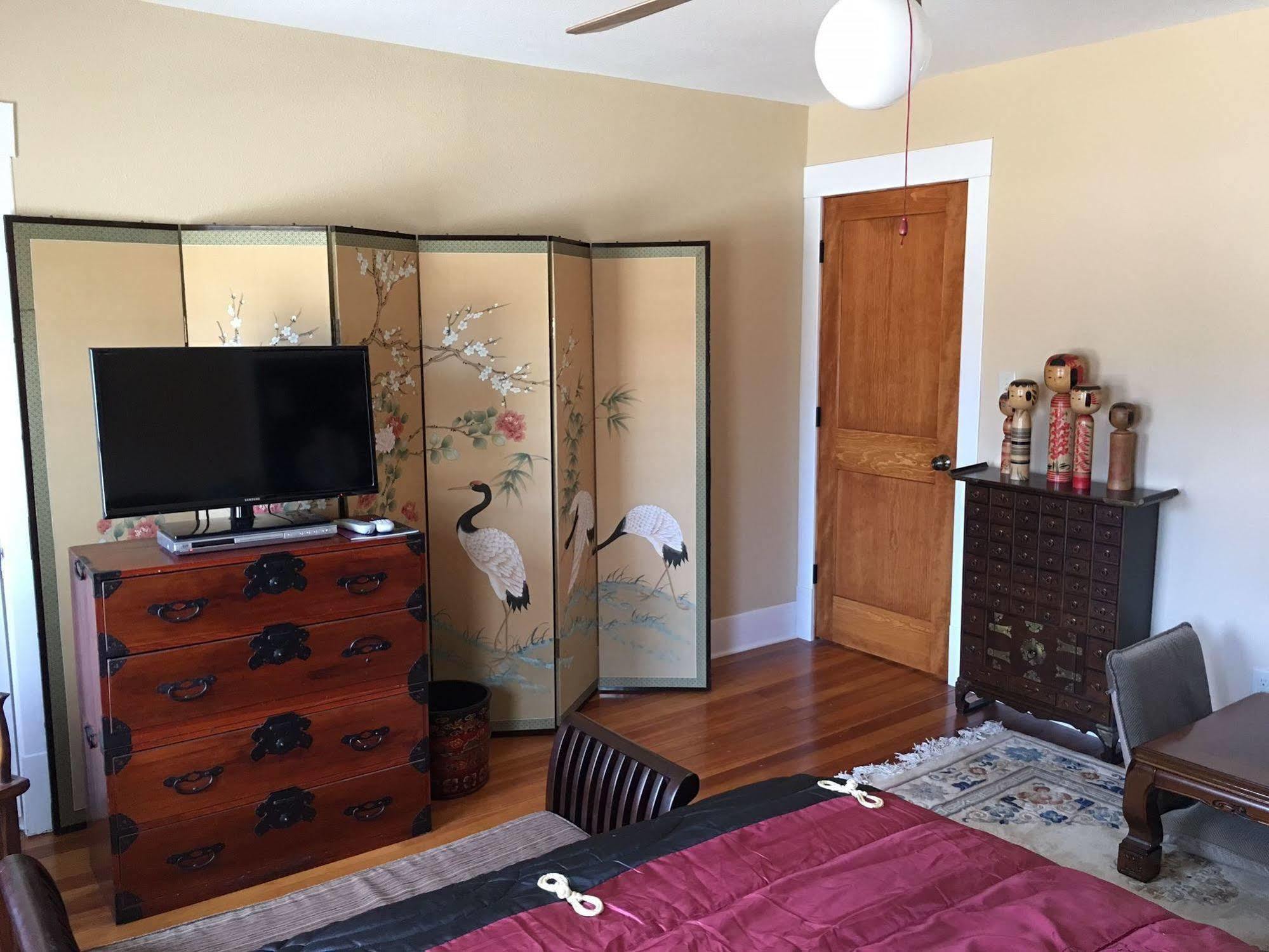 Attwood House Bed And Breakfast Near Manhattan, Ks Randolph エクステリア 写真